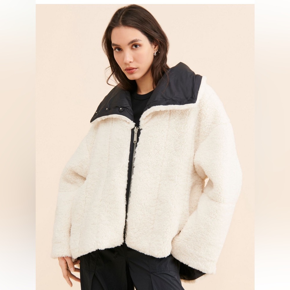 Irsa Reversible cozy puffer jacket